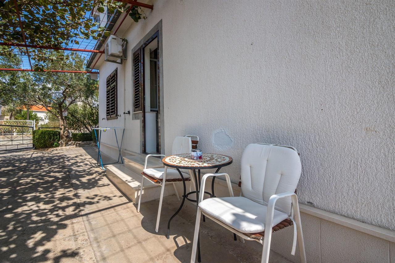 Apartment And Rooms Ruza Трогір Екстер'єр фото
